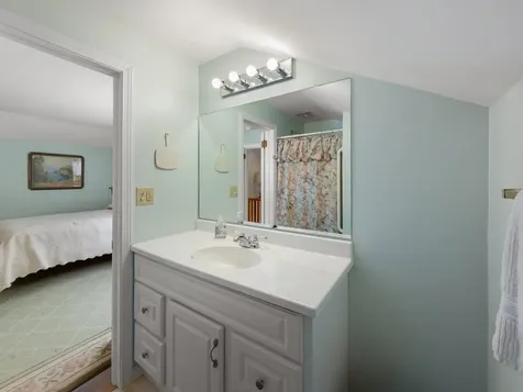 1490 Pucker Street Stowe VT 05672