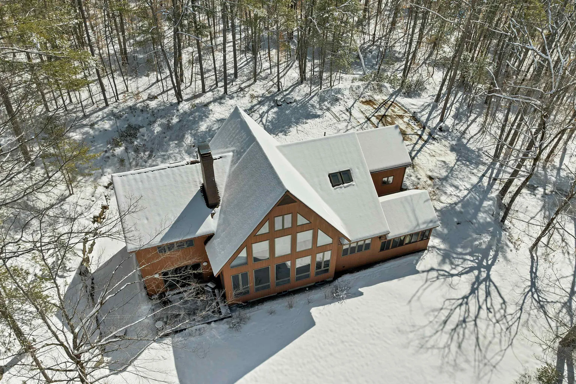 37 O'connor Lane Albany NH 03818