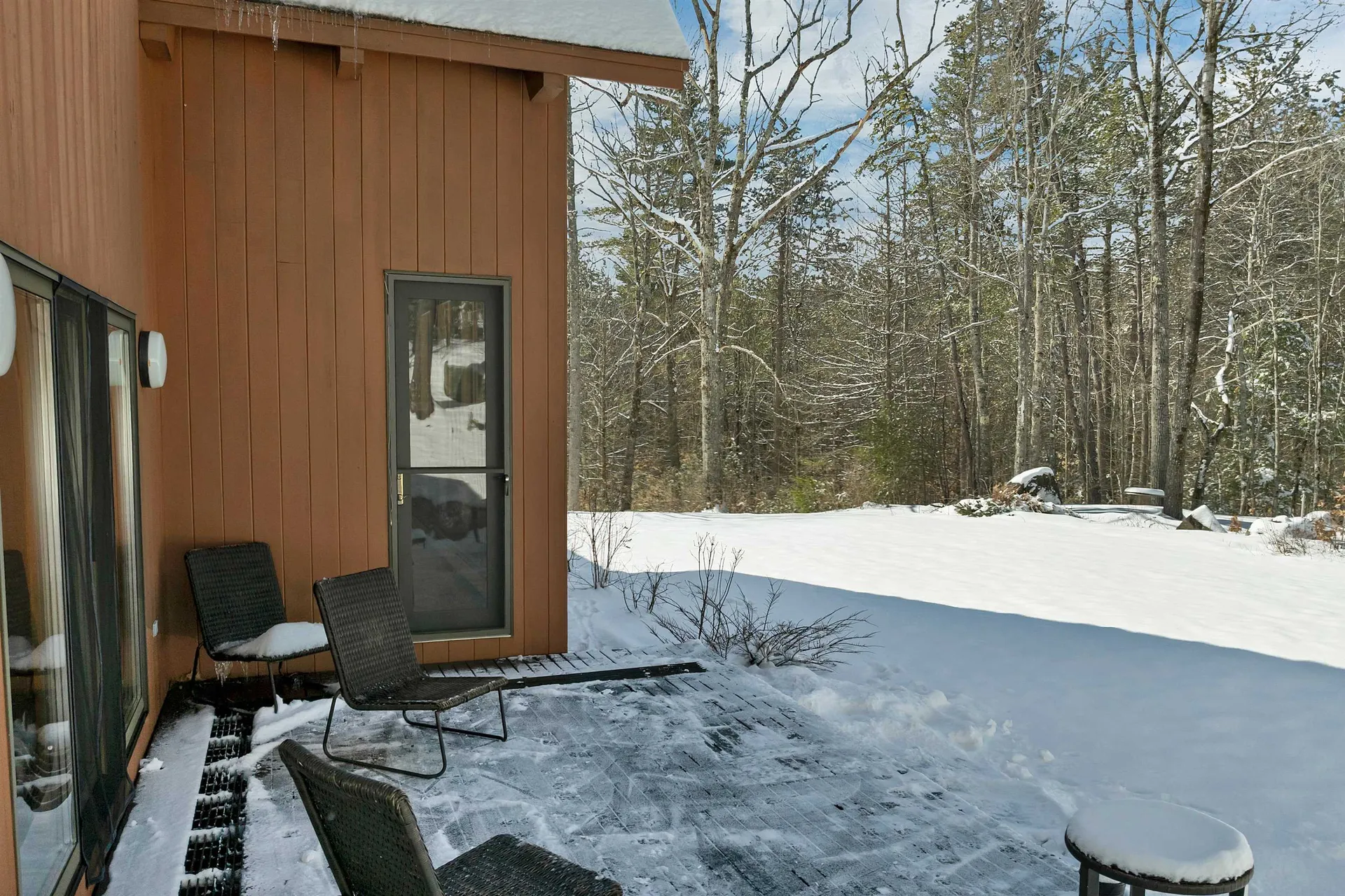 37 O'connor Lane Albany NH 03818