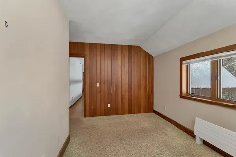 37 O'connor Lane Albany NH 03818