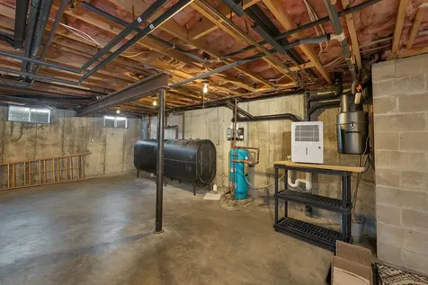 37 O'connor Lane Albany NH 03818