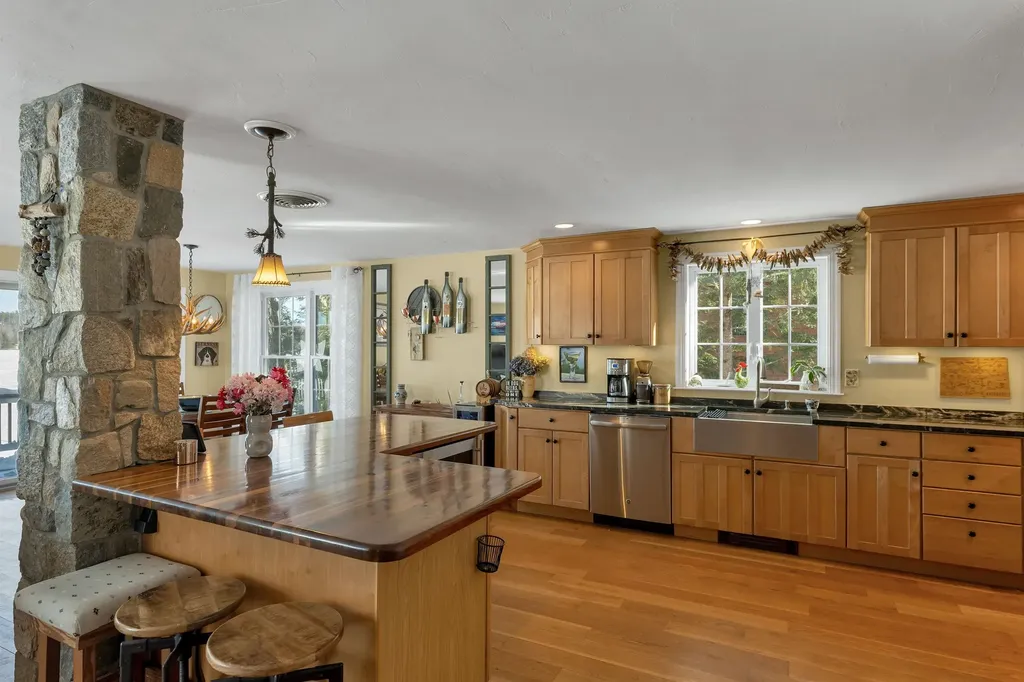 136 Black Brook Road Meredith NH 03253
