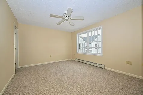 50 Brookside Drive Exeter NH 03833