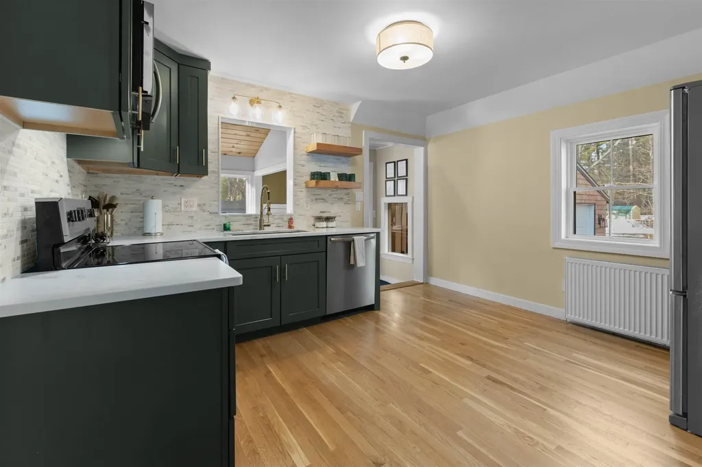 131 Grove Street Conway NH 03860