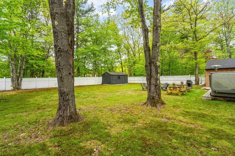 131 Grove Street Conway NH 03860