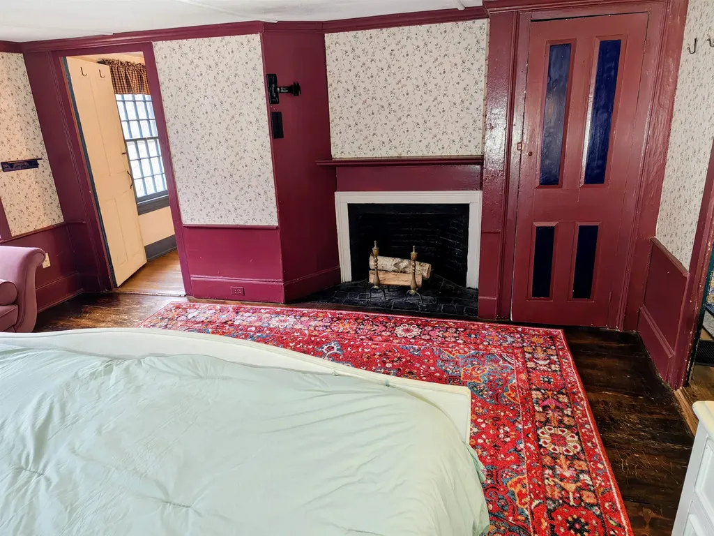 244 Page Road Bow NH 03304