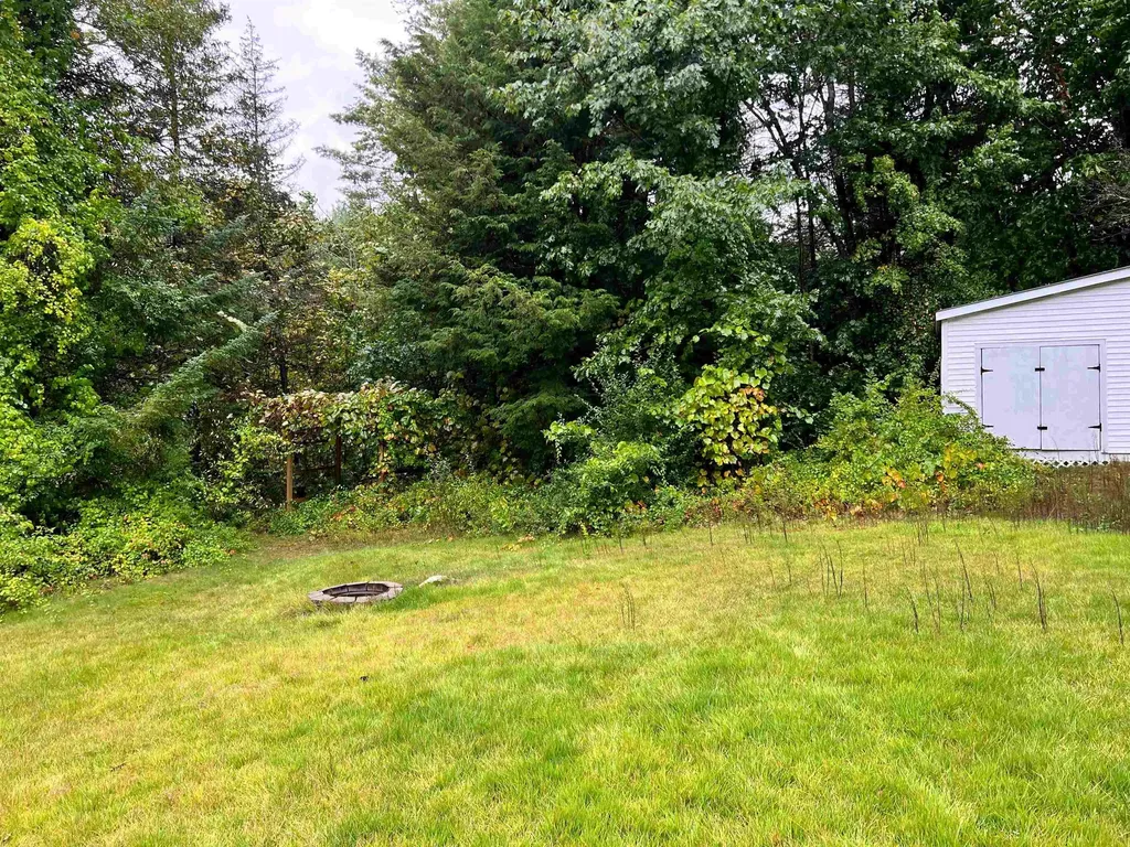 244 Page Road Bow NH 03304