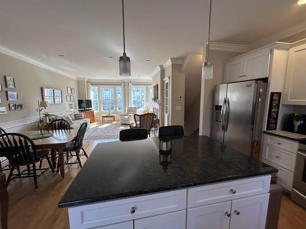 28 Acadia Lane Exeter NH 03833