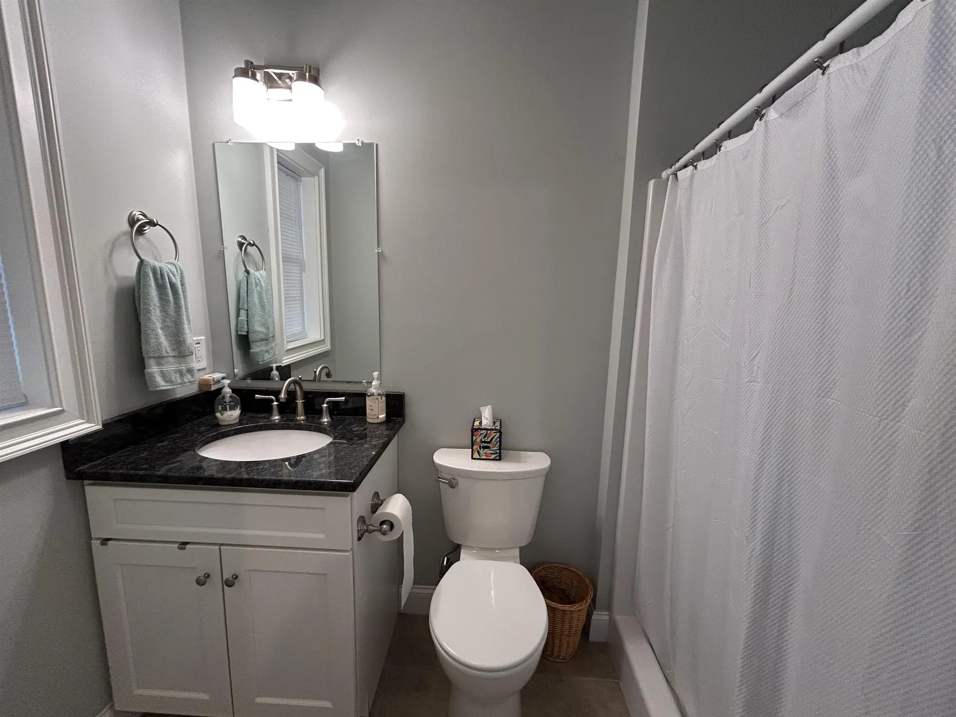 28 Acadia Lane Exeter NH 03833