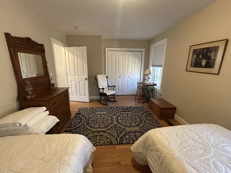 28 Acadia Lane Exeter NH 03833