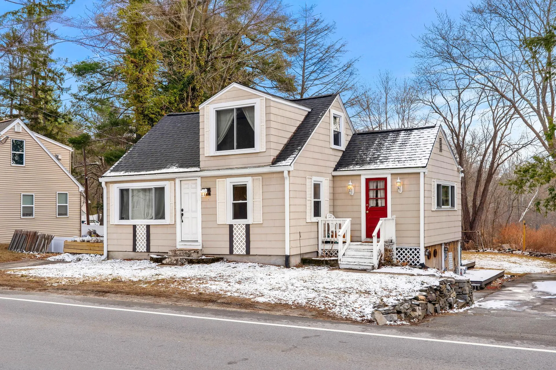 20 N. Main Street Salem NH 03073