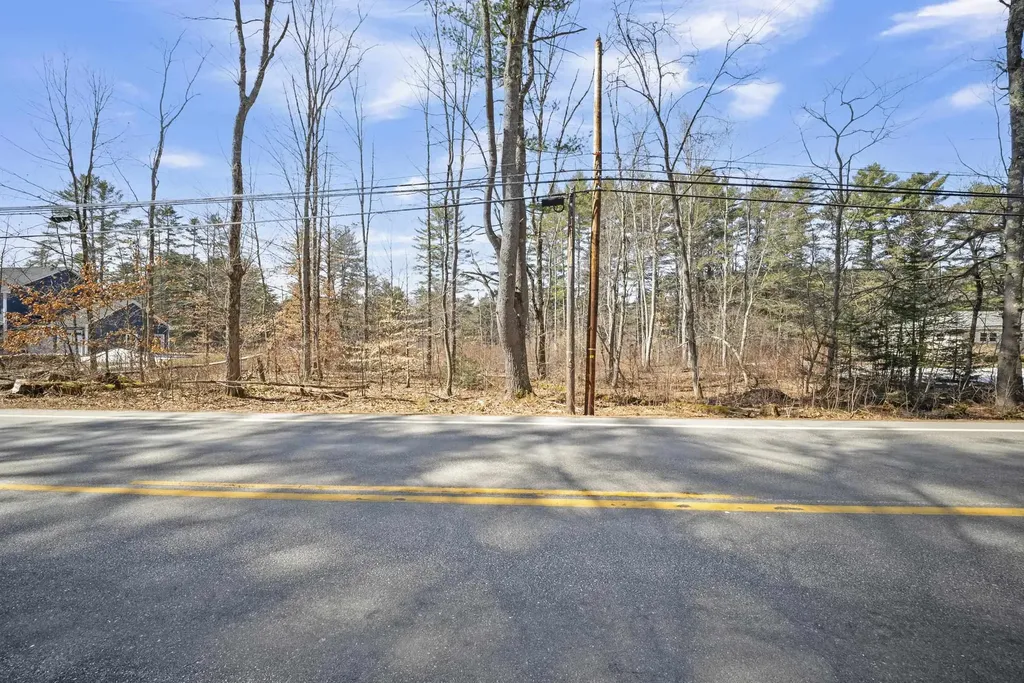 563 Mountain Road Concord NH 03301