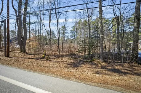 563 Mountain Road Concord NH 03301