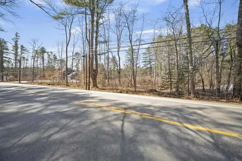 563 Mountain Road Concord NH 03301