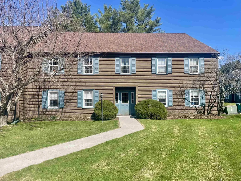 53 Twin Oaks Terrace South Burlington VT 05403