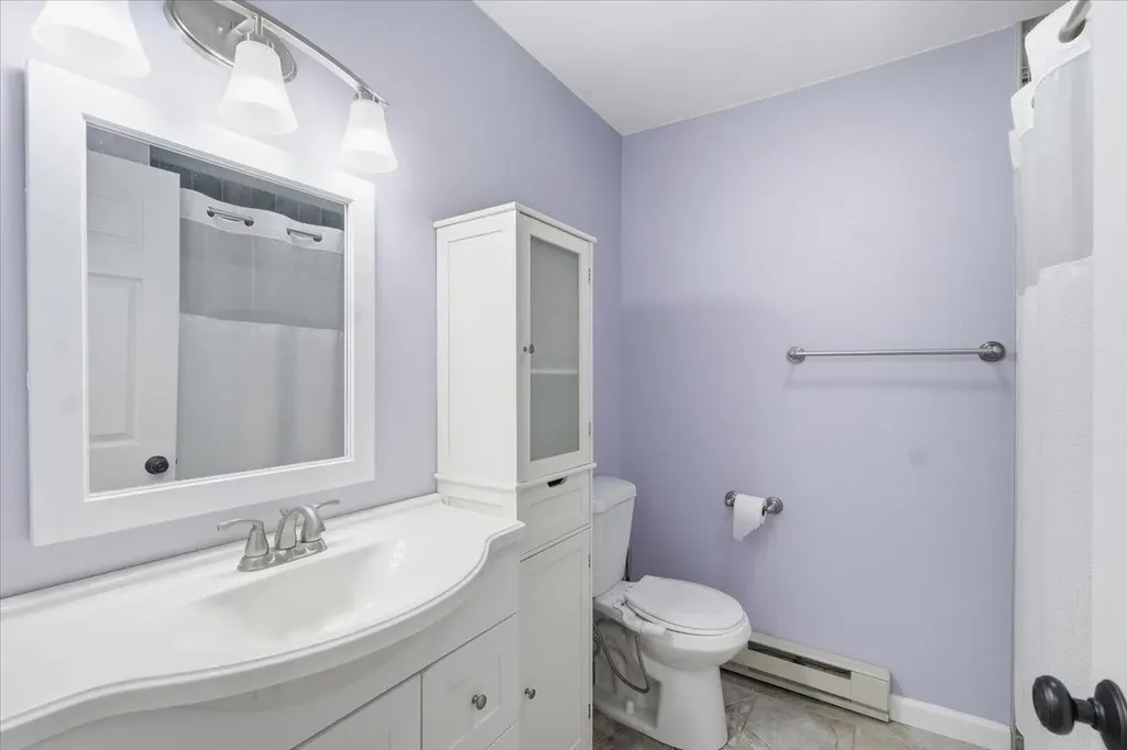 53 Twin Oaks Terrace South Burlington VT 05403