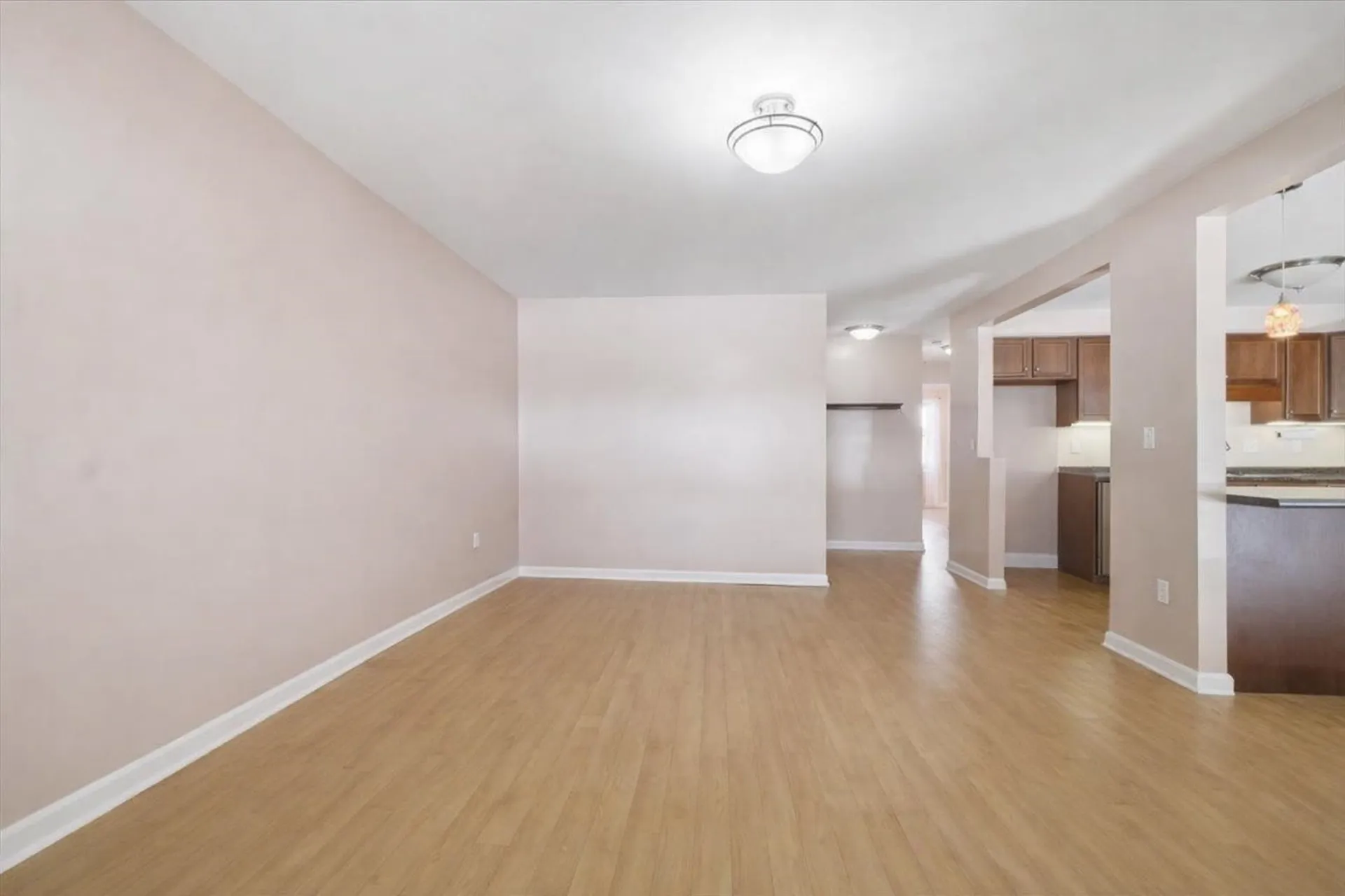 53 Twin Oaks Terrace South Burlington VT 05403