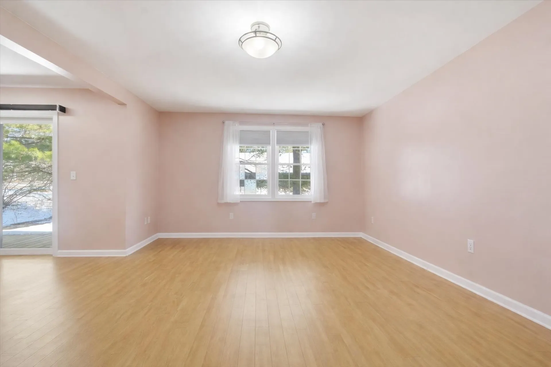 53 Twin Oaks Terrace South Burlington VT 05403