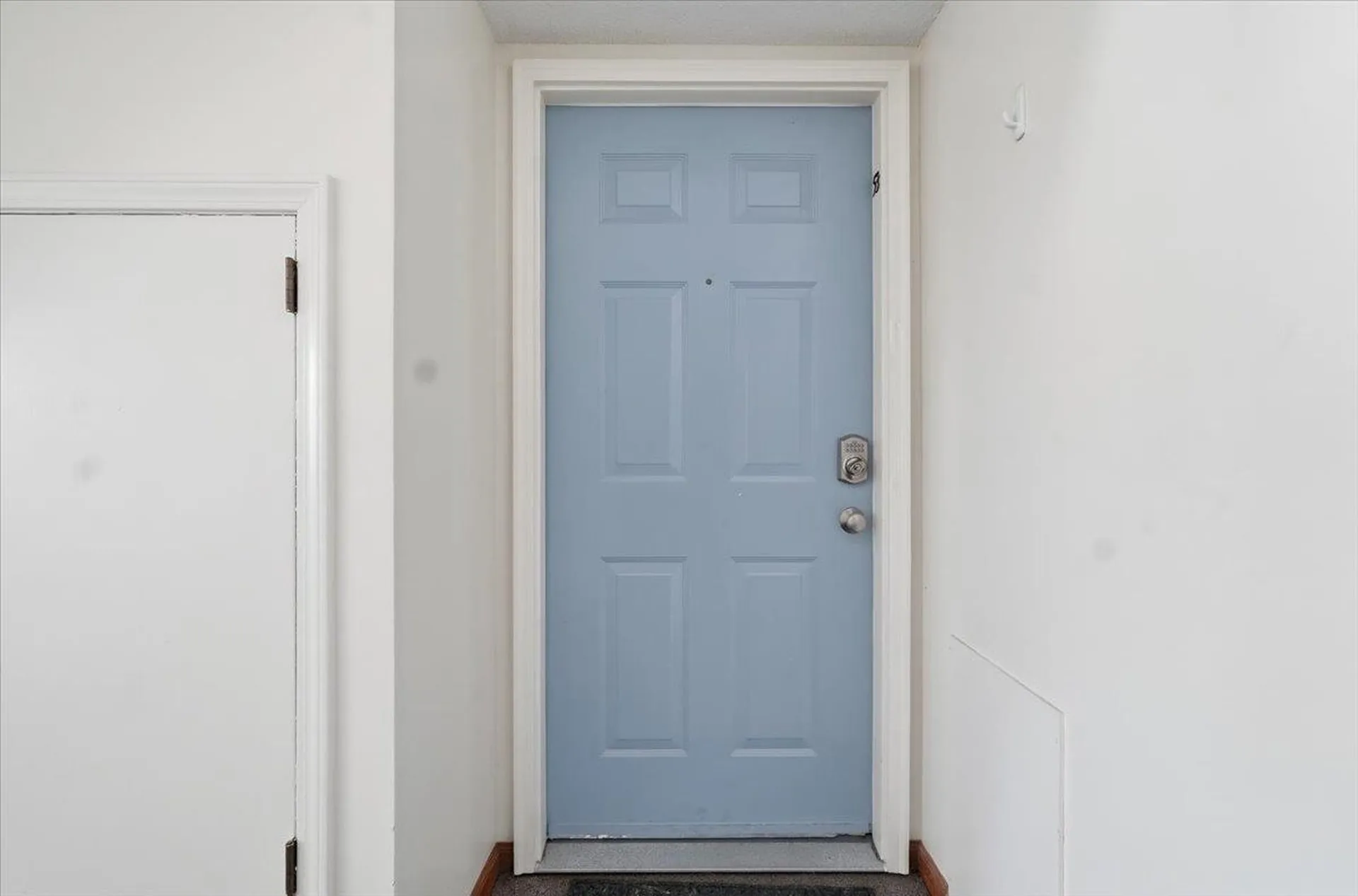 53 Twin Oaks Terrace South Burlington VT 05403