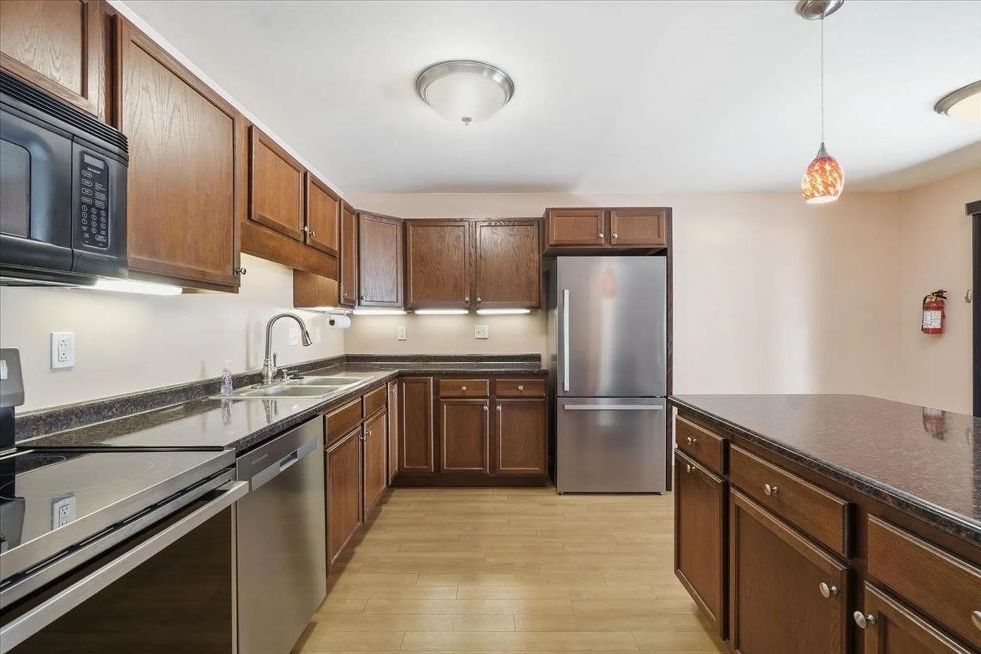 53 Twin Oaks Terrace South Burlington VT 05403