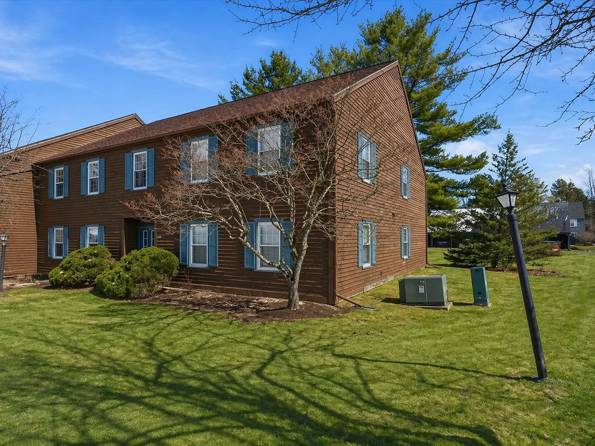 53 Twin Oaks Terrace South Burlington VT 05403