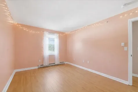 53 Twin Oaks Terrace South Burlington VT 05403