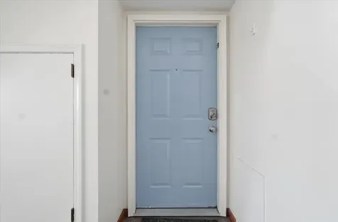 53 Twin Oaks Terrace South Burlington VT 05403