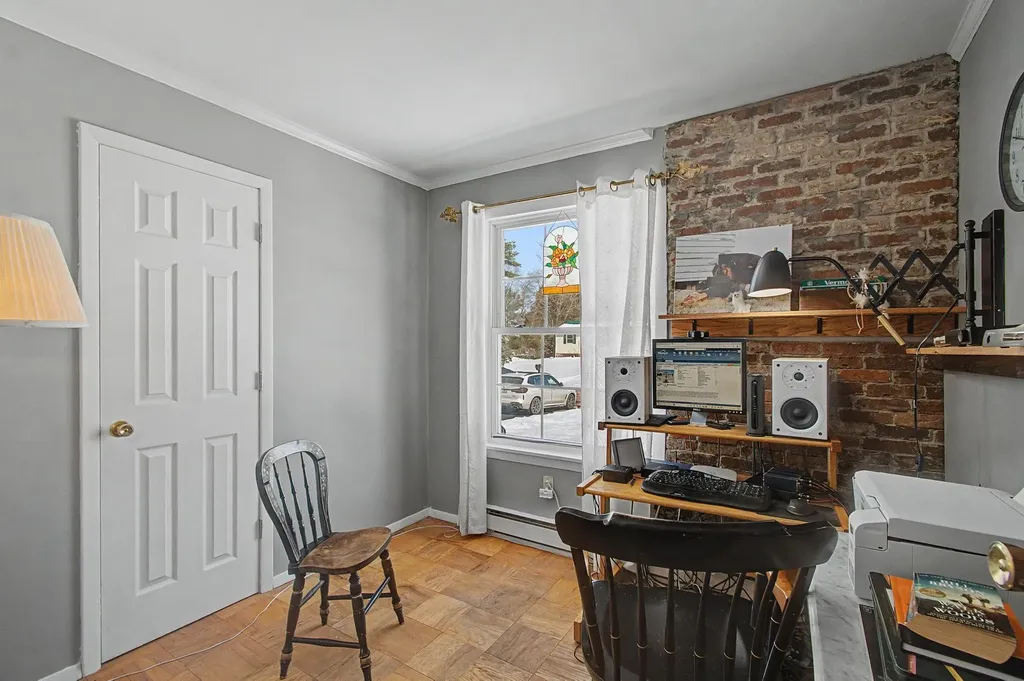 47 Chelsea Road Essex VT 05452