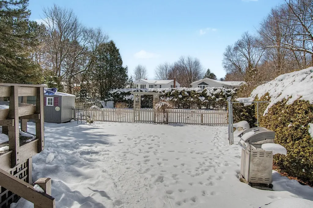 47 Chelsea Road Essex VT 05452