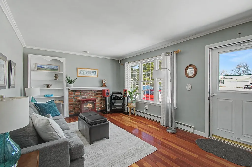 47 Chelsea Road Essex VT 05452