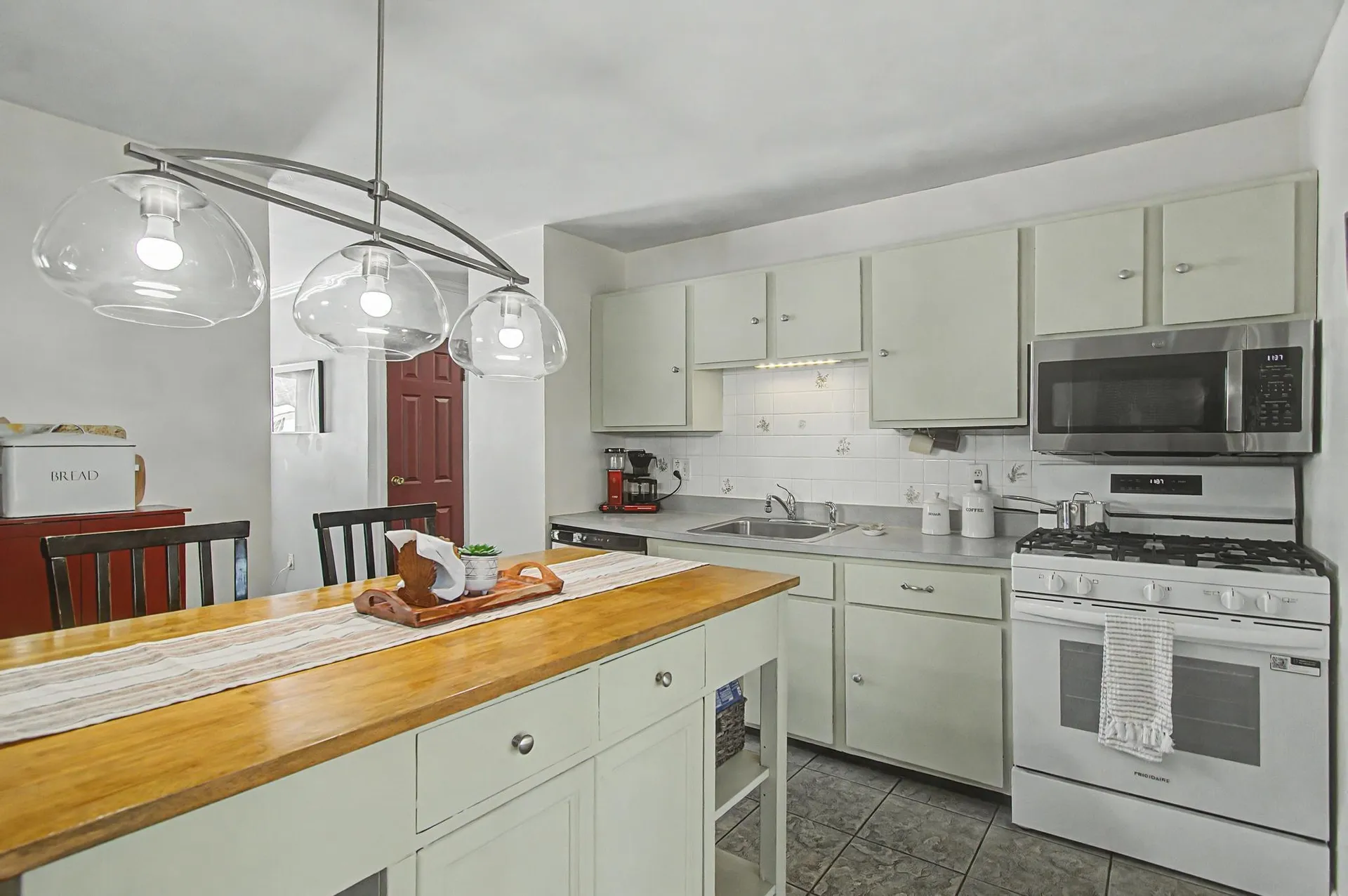 47 Chelsea Road Essex VT 05452