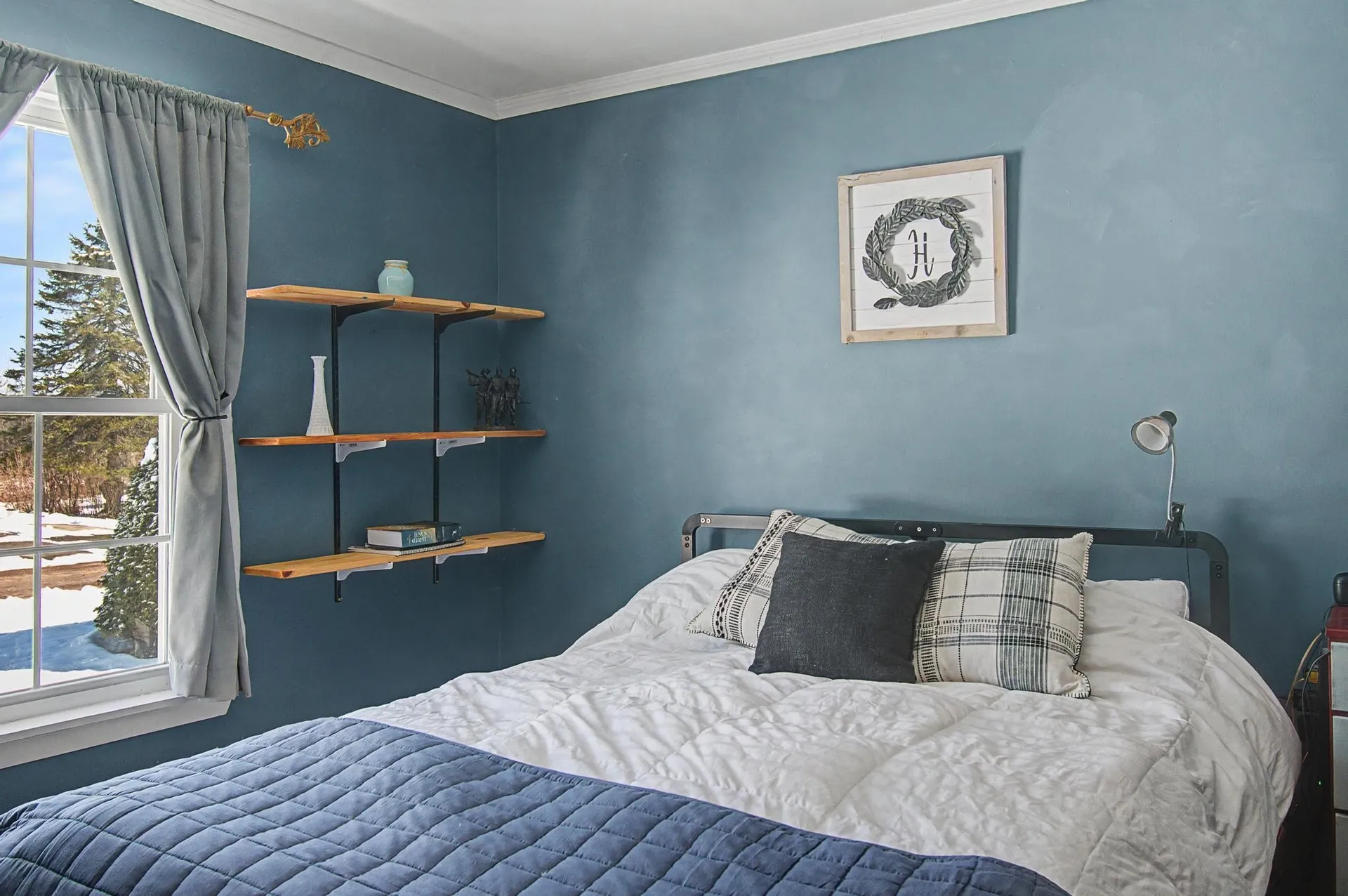 47 Chelsea Road Essex VT 05452