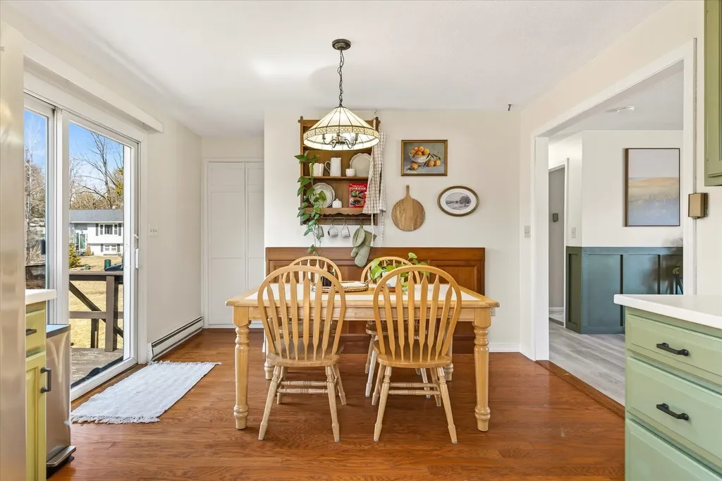 681 Colonial Drive Hartford VT 05001
