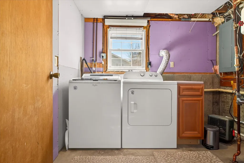 681 Colonial Drive Hartford VT 05001