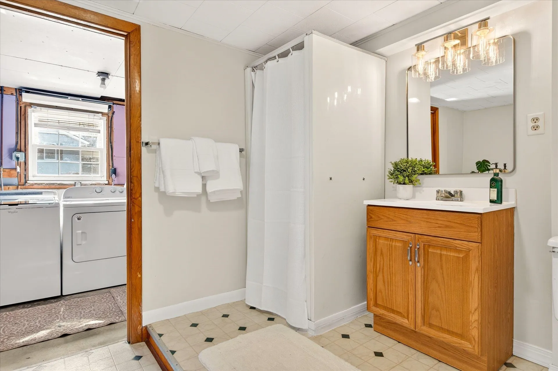 681 Colonial Drive Hartford VT 05001
