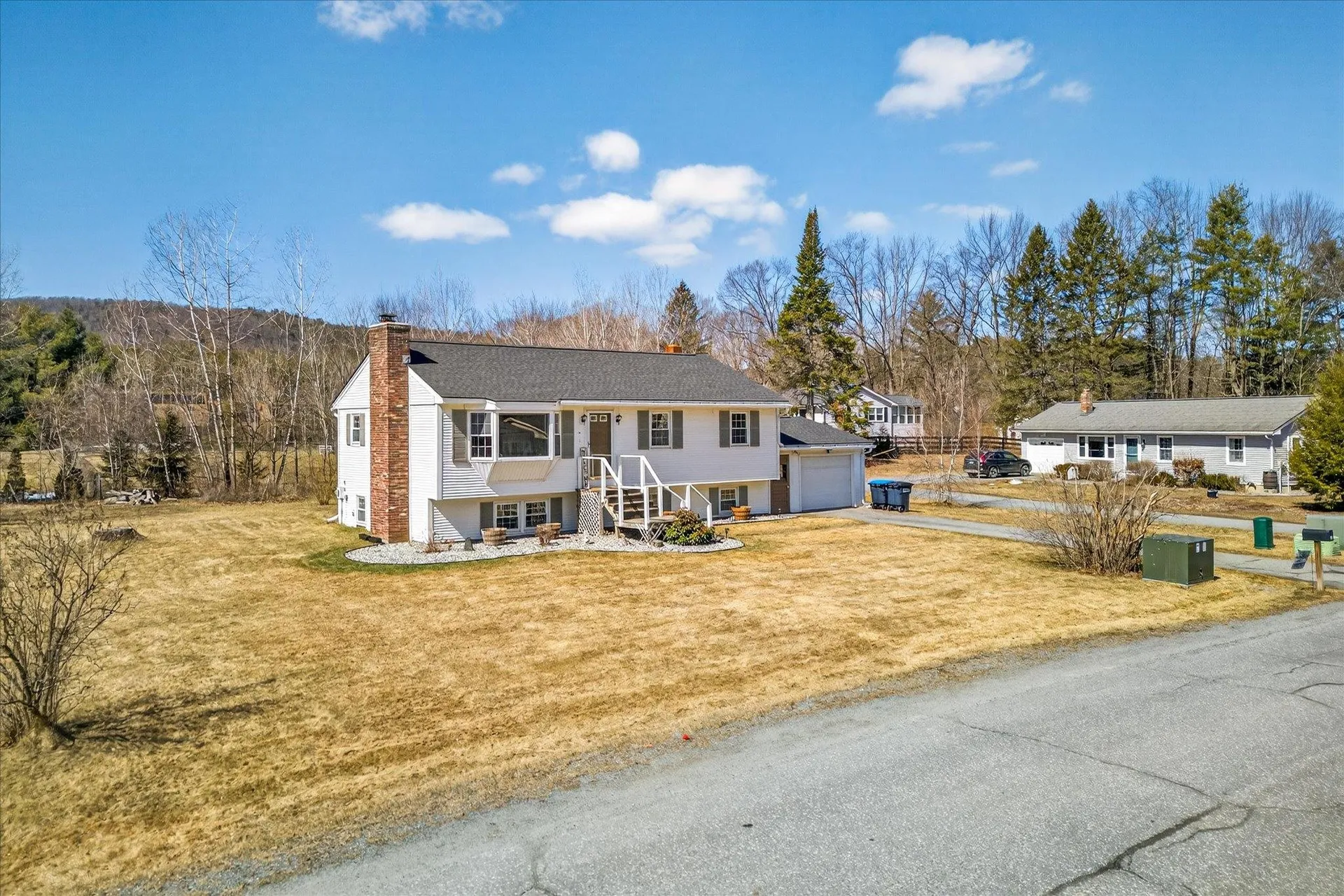 681 Colonial Drive Hartford VT 05001