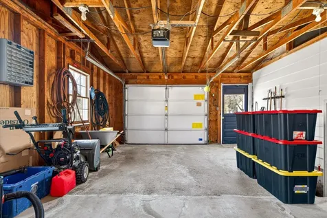 681 Colonial Drive Hartford VT 05001