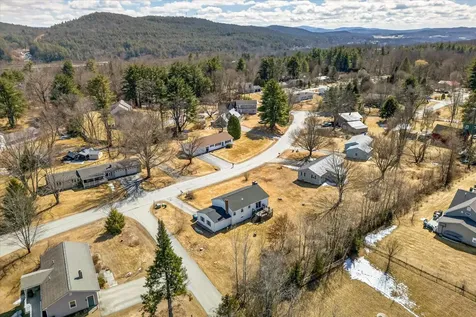 681 Colonial Drive Hartford VT 05001