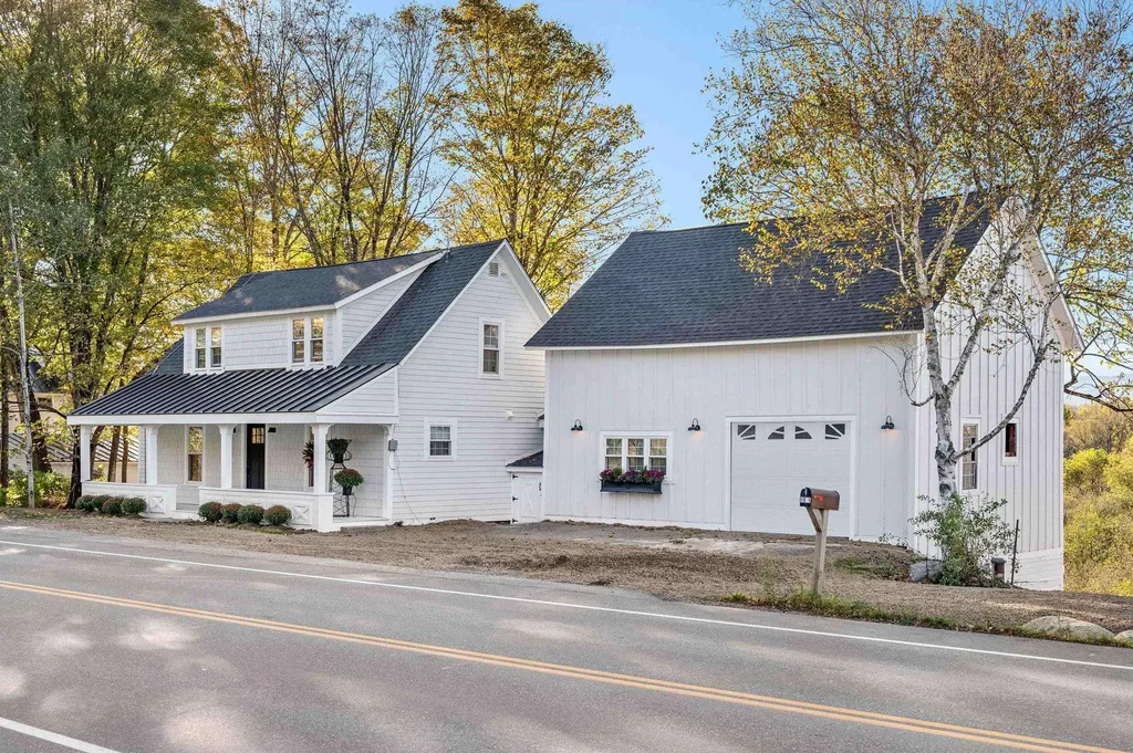 1091 Pucker Street Stowe VT 05672