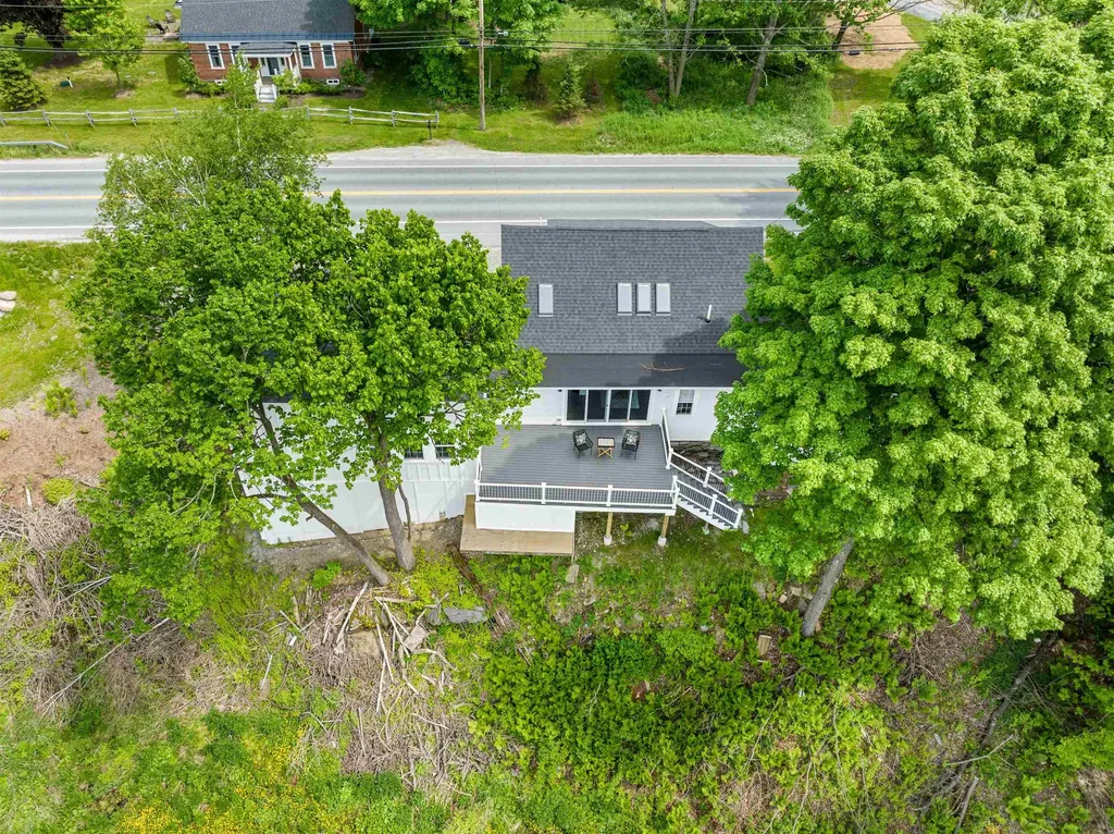 1091 Pucker Street Stowe VT 05672