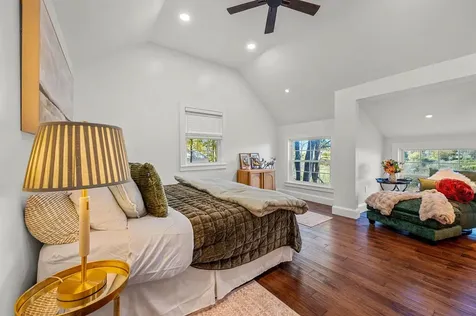 1091 Pucker Street Stowe VT 05672