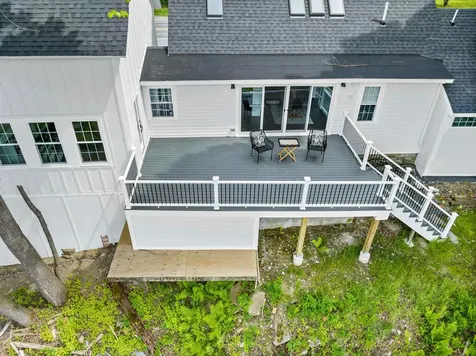 1091 Pucker Street Stowe VT 05672