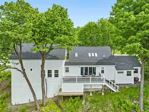1091 Pucker Street Stowe VT 05672