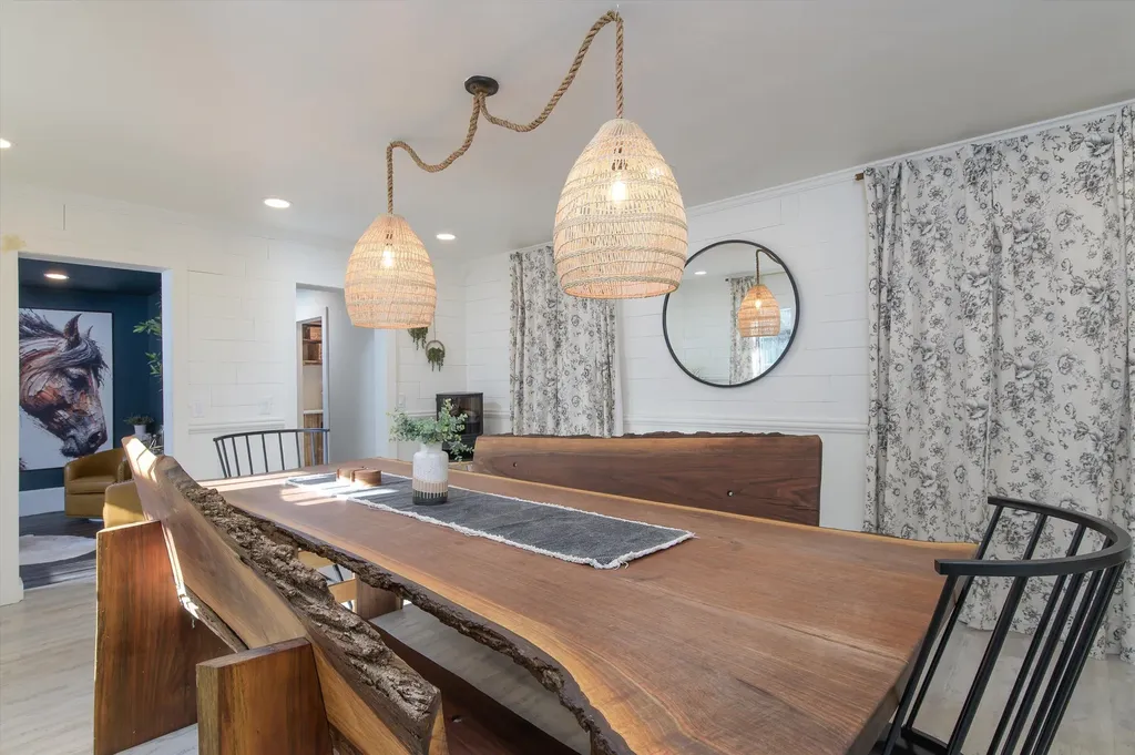 5 William Mundell Road Newfane VT 05362