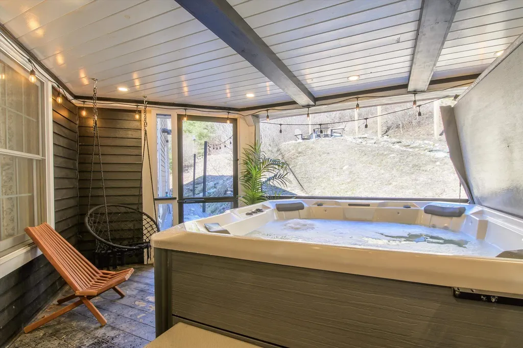 5 William Mundell Road Newfane VT 05362