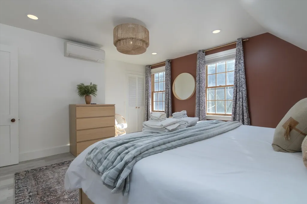5 William Mundell Road Newfane VT 05362