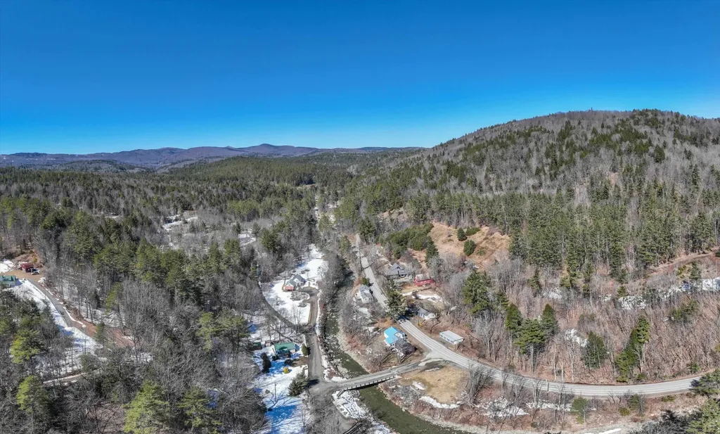 5 William Mundell Road Newfane VT 05362