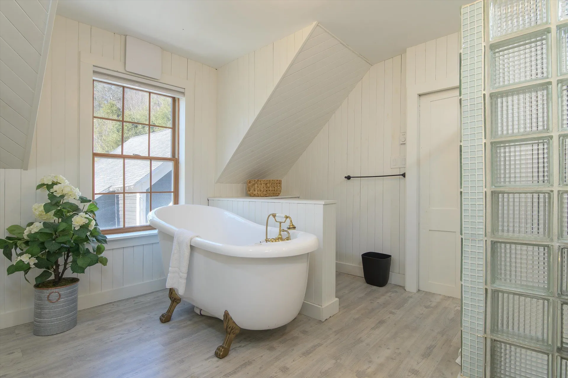 5 William Mundell Road Newfane VT 05362