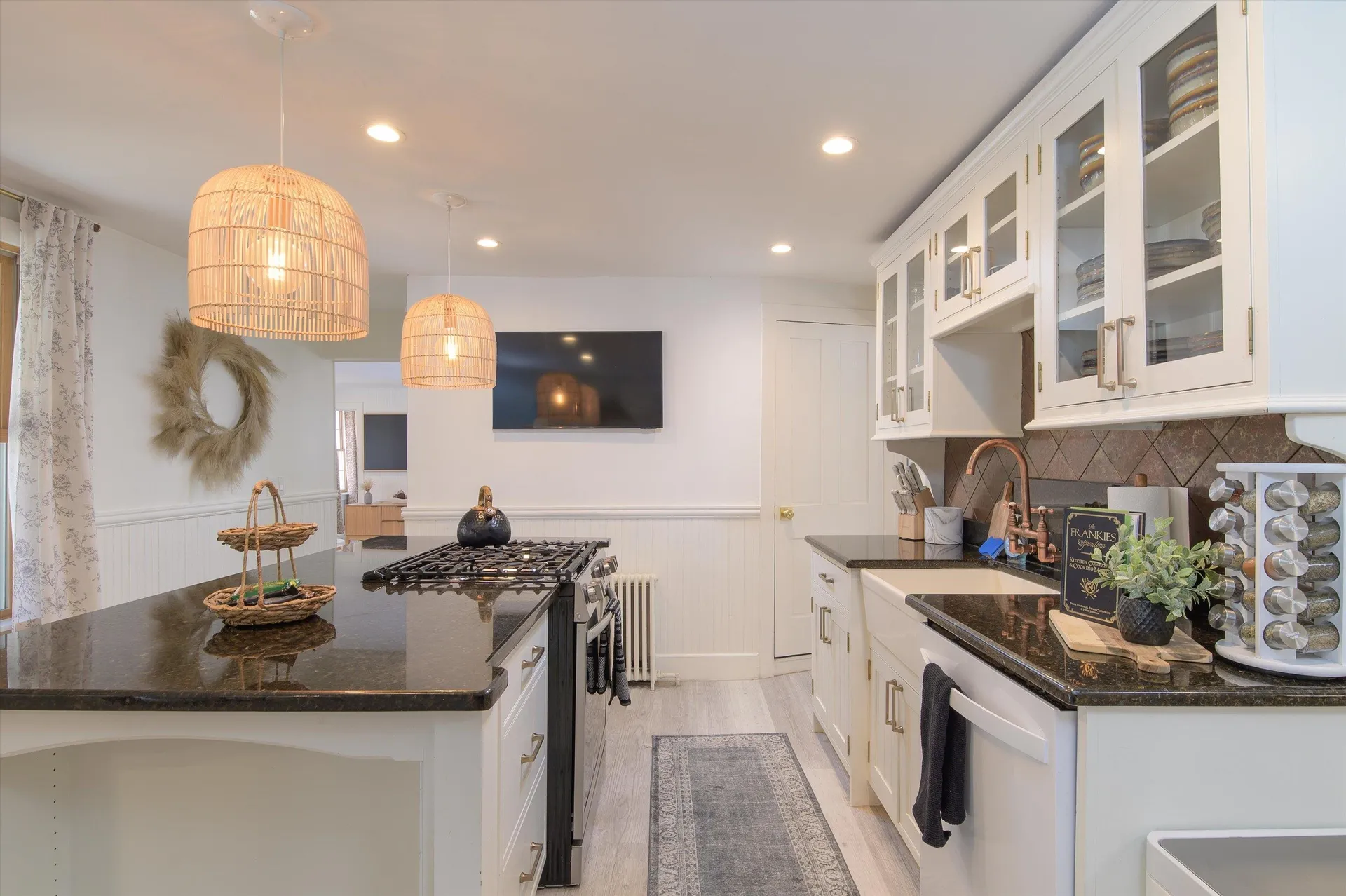5 William Mundell Road Newfane VT 05362