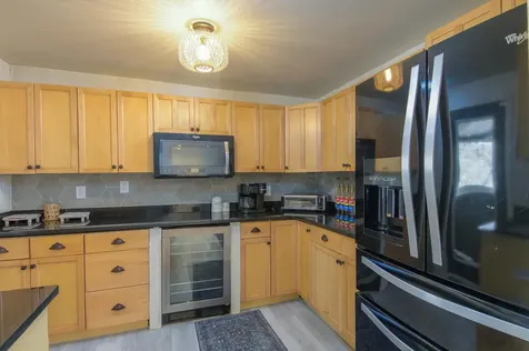 5 William Mundell Road Newfane VT 05362